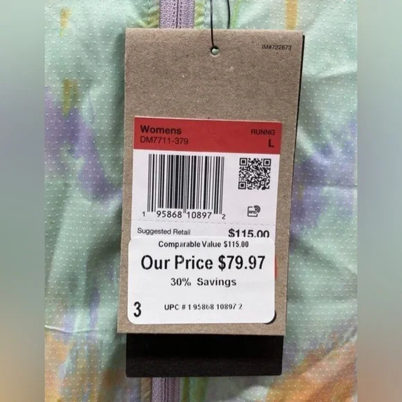 Nike Woman’s Lightweight Packable Running Jacket - Picture 3 of 5